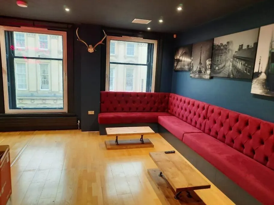 Luxury Central Newcastle Apartment, Sleeps 8 Великобритания